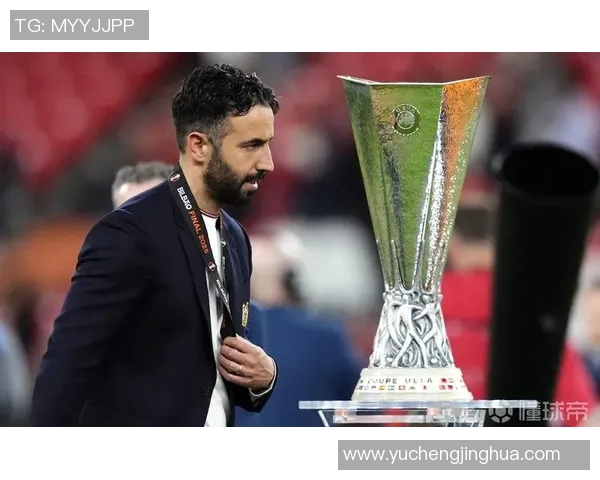 曼联主帅盛赞球队表现,欧联杯中取得胜利,创造佳绩 曼联主帅盛赞球队表现,欧联杯中取得胜利,创造佳绩