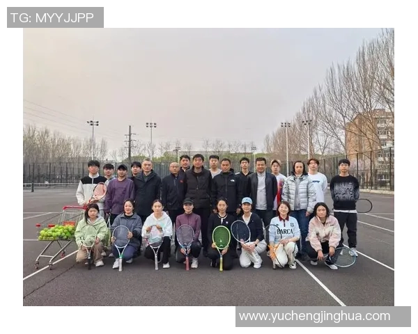 西安网球队的拼搏之路:从训练到比赛的真实记录与感悟 西安网球队的拼搏之路:从训练到比赛的真实记录与感悟
